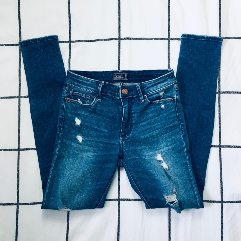 ✰ abercrombie harper super skinny ripped jeans